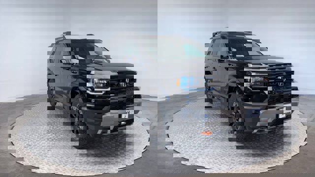 Vehicle image 4 of 30