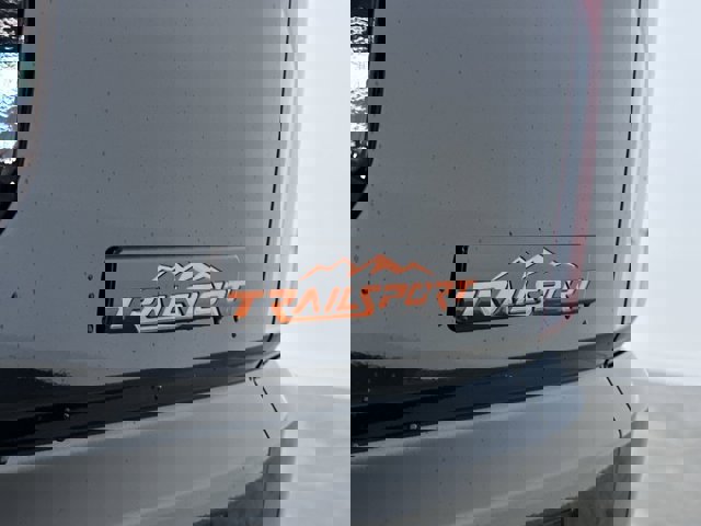 Vehicle image 29 of 30