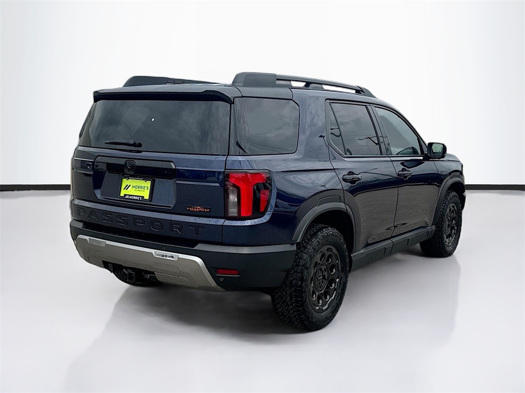 Vehicle image 4 of 36