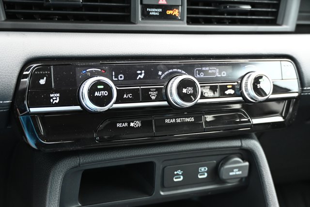 Vehicle image 34 of 34