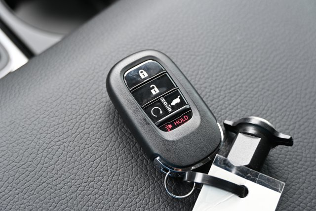 Vehicle image 23 of 34