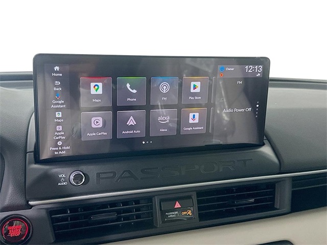 Vehicle image 18 of 19
