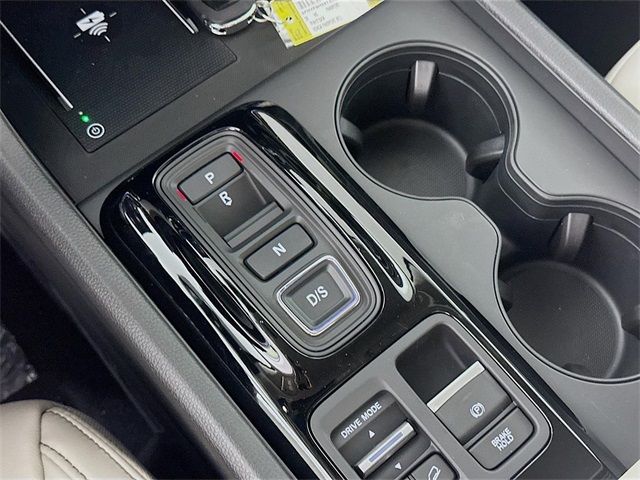 Vehicle image 19 of 19