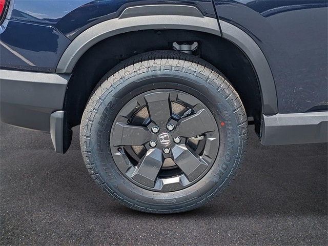 Vehicle image 9 of 19