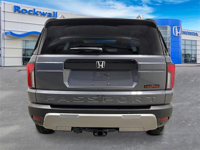 Vehicle image 26 of 29