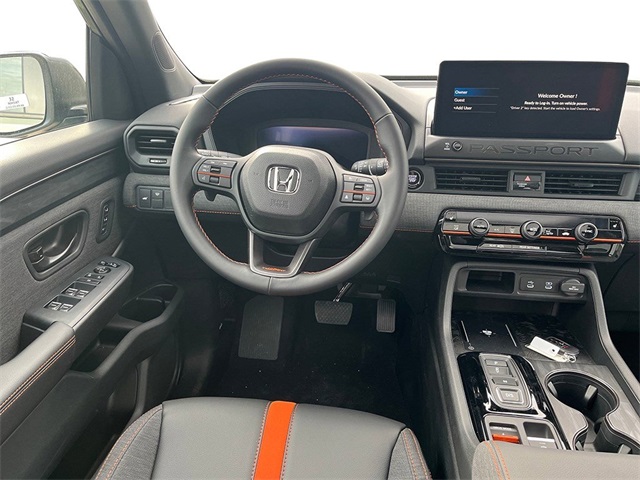 Vehicle image 16 of 29