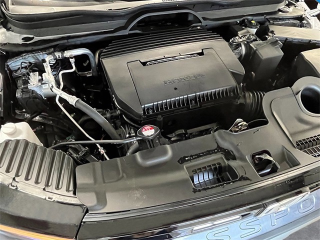 Vehicle image 8 of 29