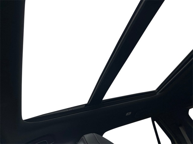Vehicle image 29 of 29