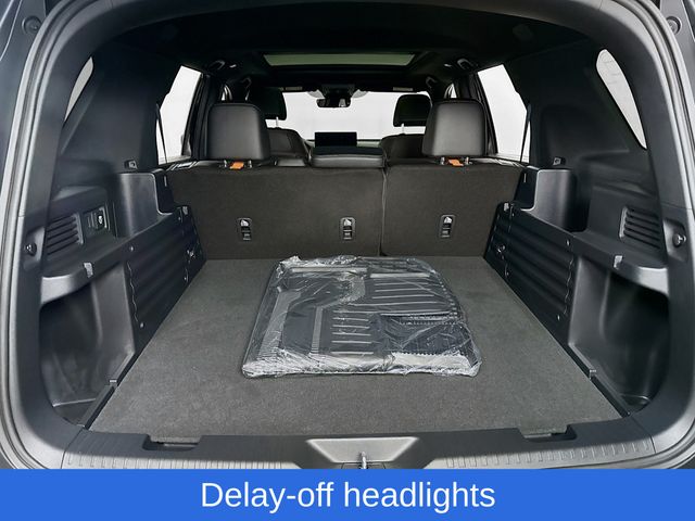 Vehicle image 11 of 55