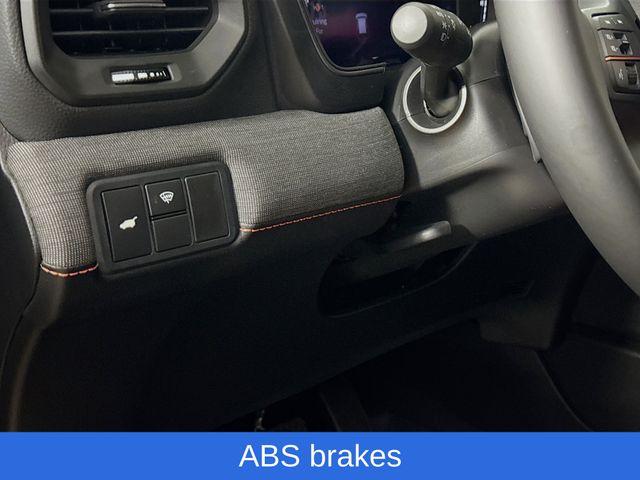 Vehicle image 40 of 55