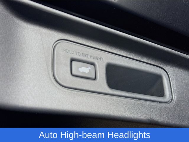 Vehicle image 27 of 55
