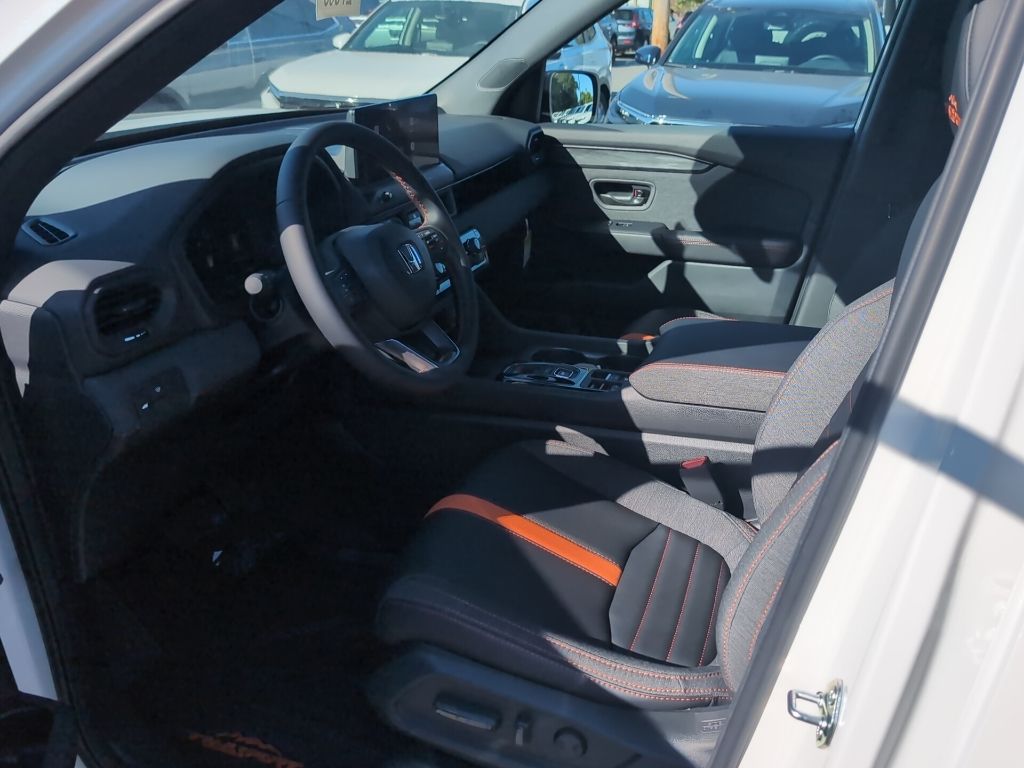 2026 Honda Passport TrailSport Image 13 of 31
