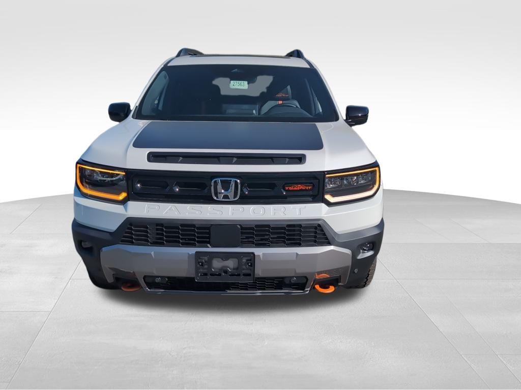 2026 Honda Passport TrailSport Image 2 of 31