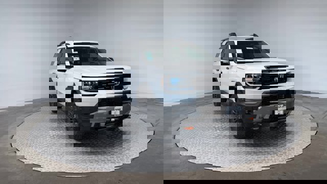Vehicle image 4 of 29