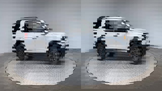 Vehicle image 7 of 29