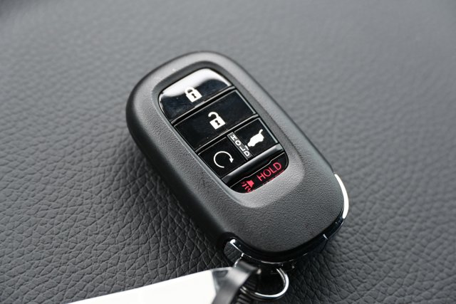 Vehicle image 26 of 38