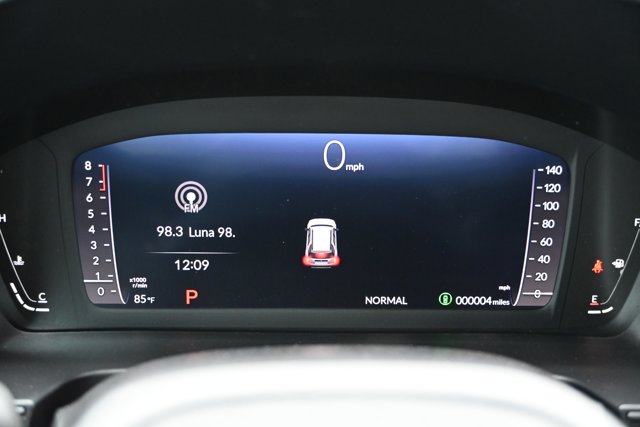 Vehicle image 16 of 38