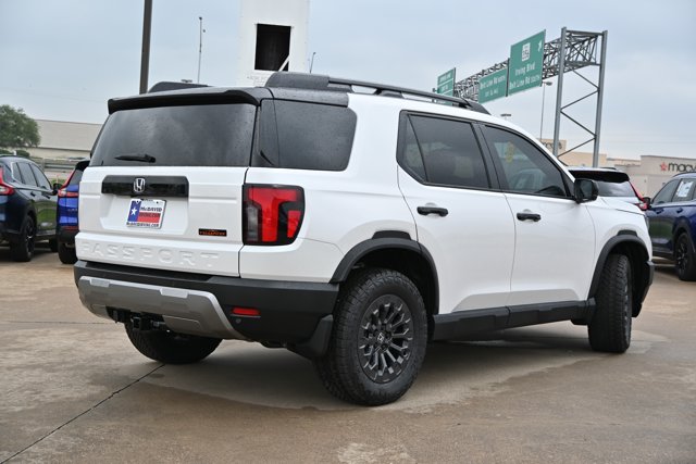 Vehicle image 5 of 38