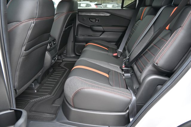 Vehicle image 12 of 38