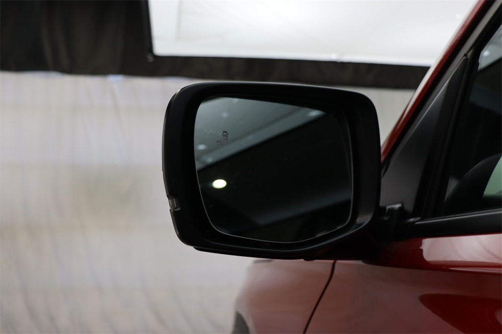 Vehicle image 6 of 26