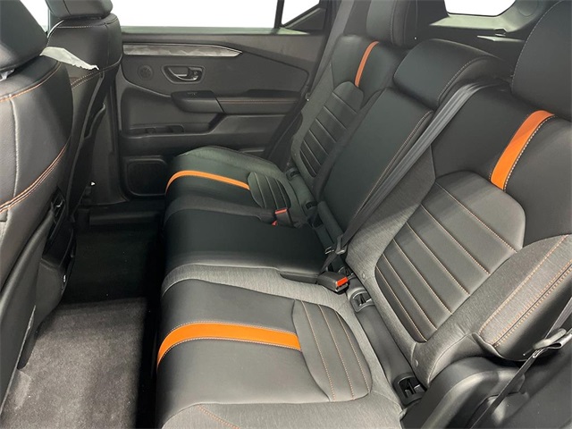 Vehicle image 13 of 29