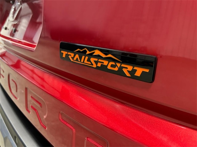 Vehicle image 25 of 29