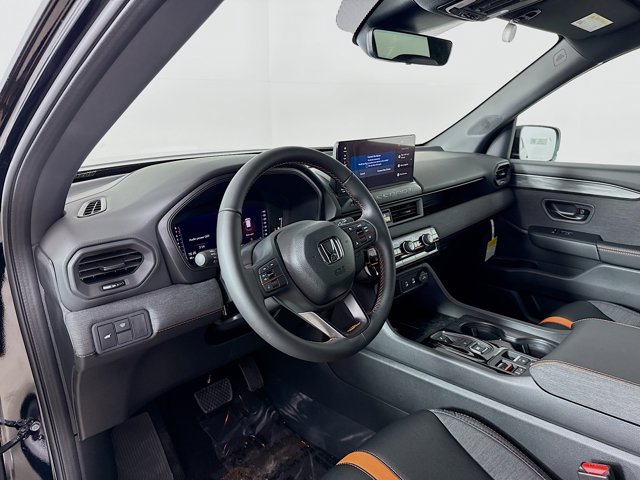 2026 Honda Passport TrailSport Blackout Image 15 of 36