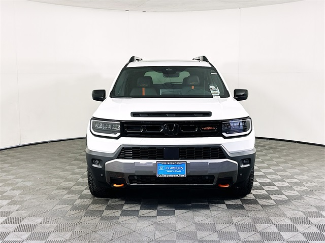 2026 Honda Passport TrailSport Blackout Image 2 of 30