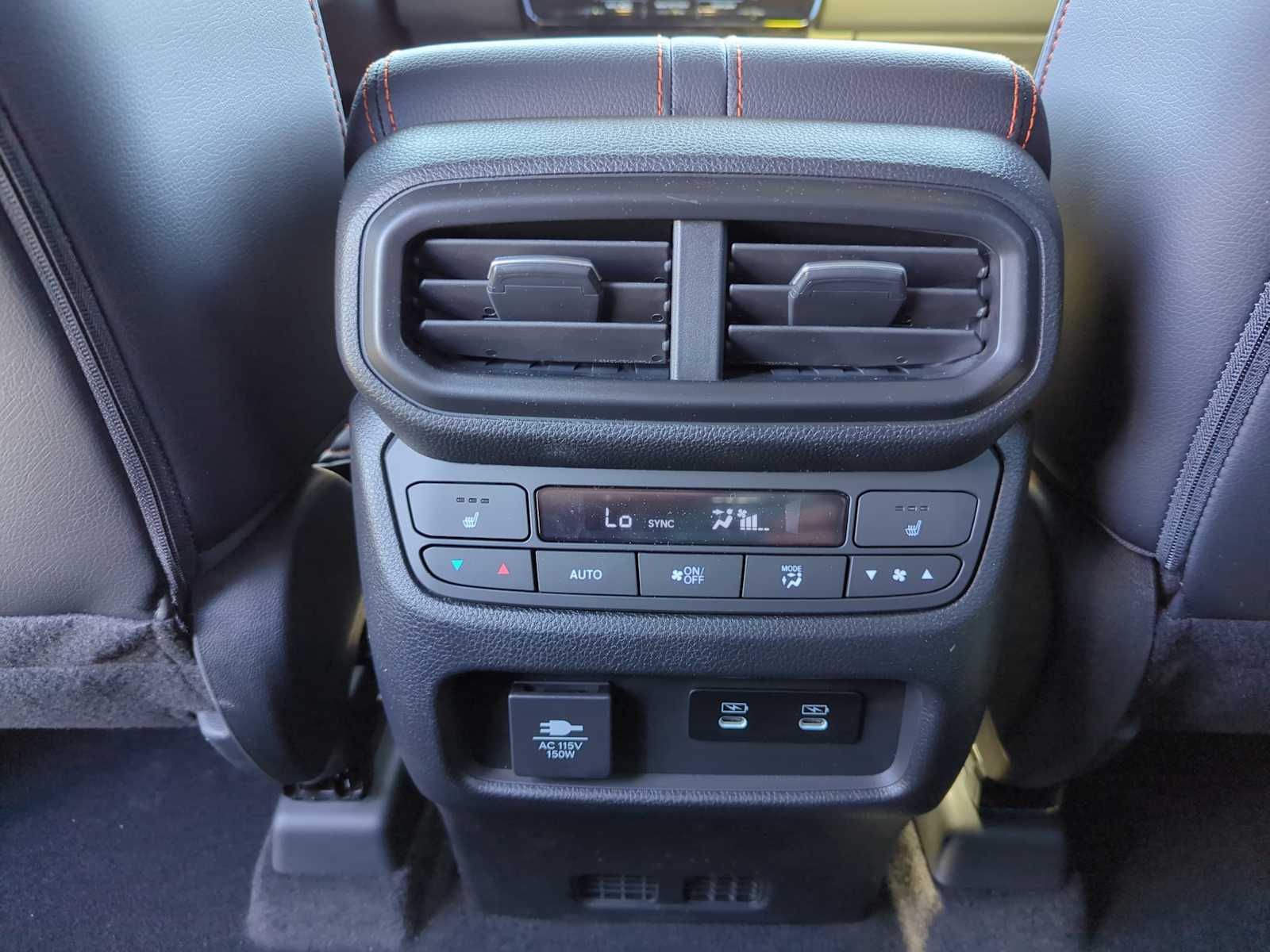 Vehicle image 27 of 29