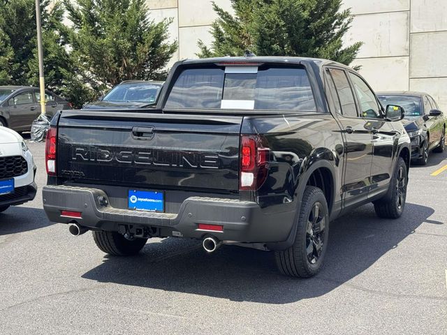 2026 Honda Ridgeline Black Edition Image 3 of 18