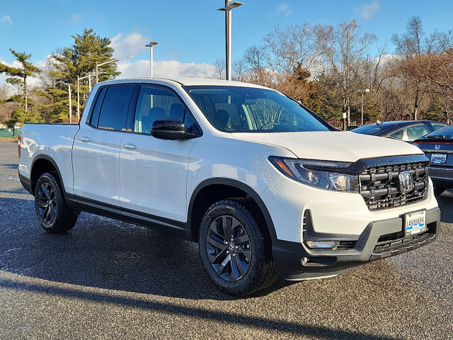 2026 Honda Ridgeline Sport Image 2 of 15
