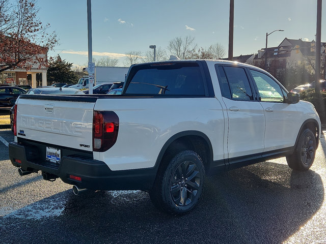 2026 Honda Ridgeline Sport Image 3 of 15