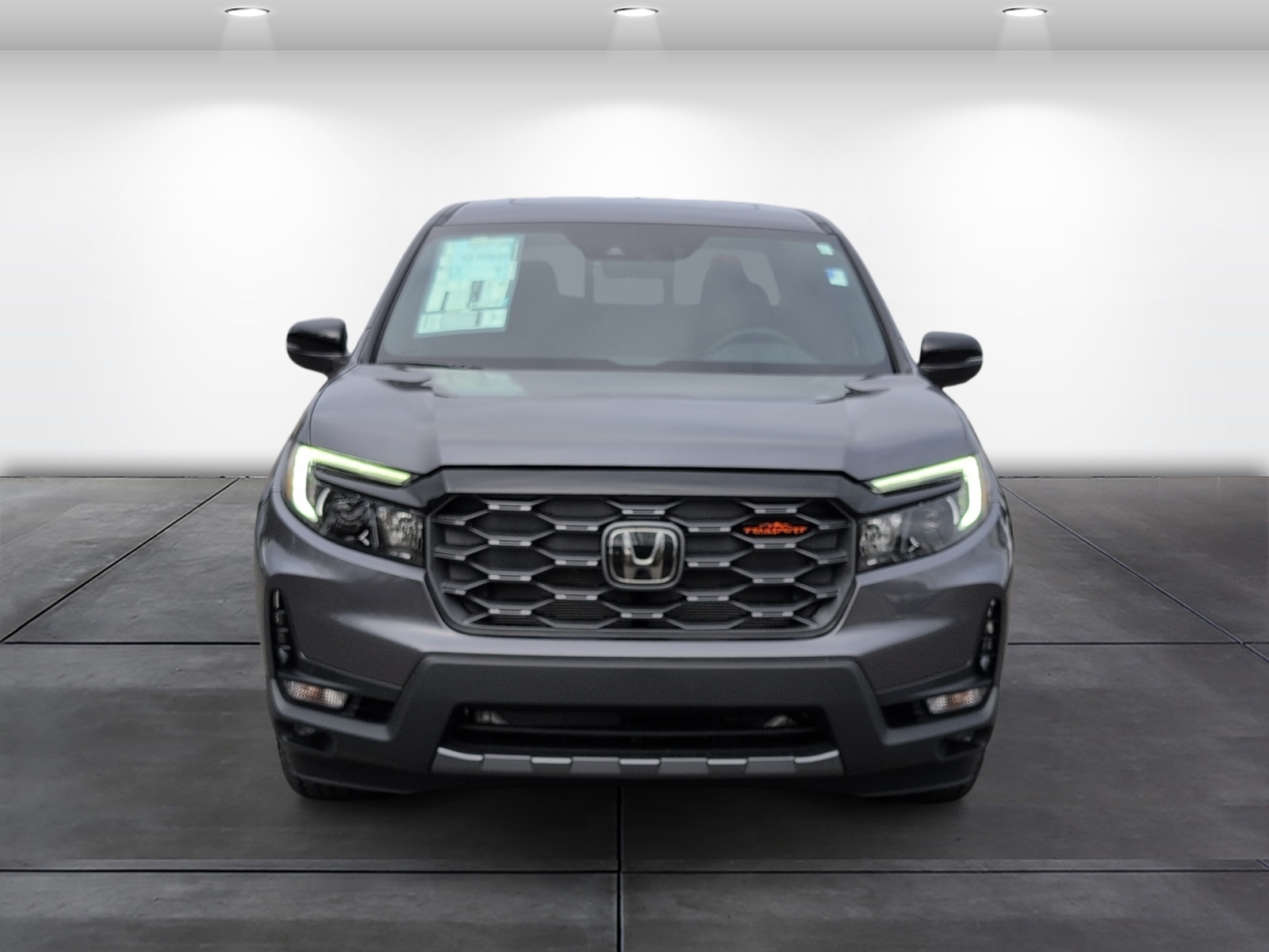 2026 Honda Ridgeline TrailSport+ Image 2 of 16