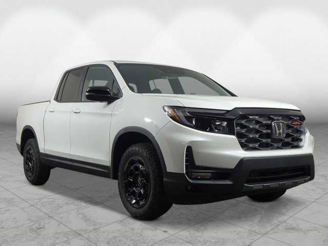 2026 Honda Ridgeline TrailSport+ Image 3 of 25