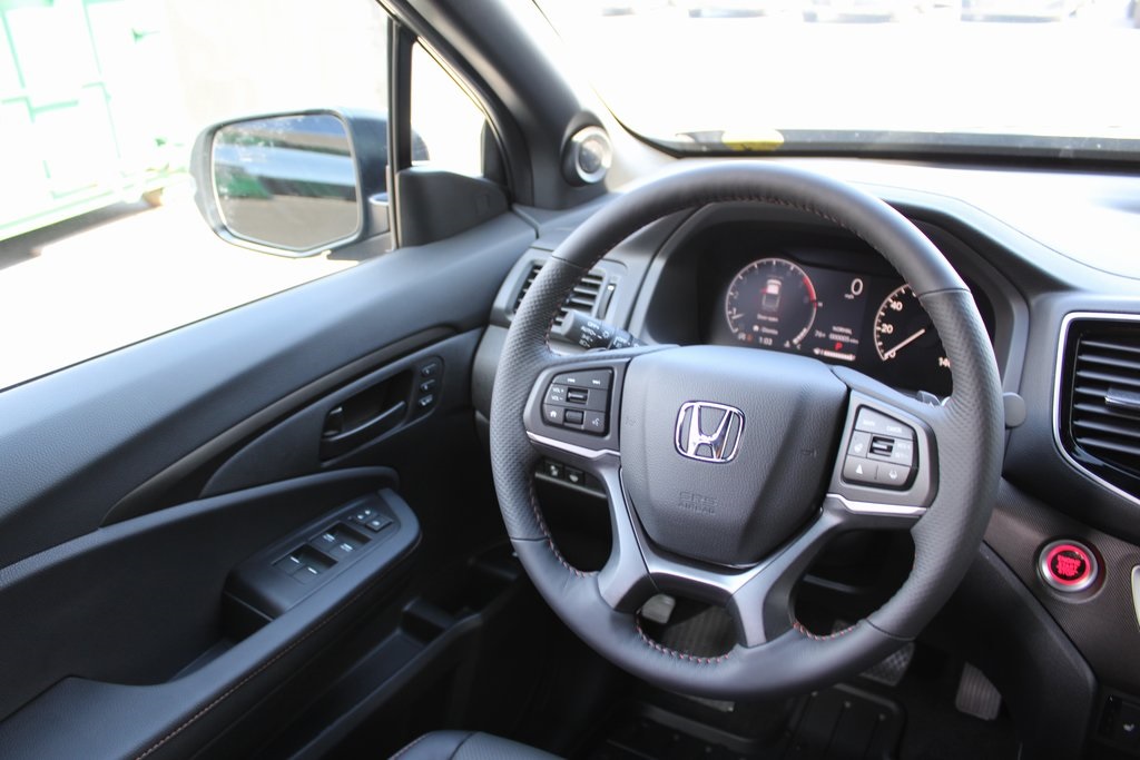 2026 Honda Ridgeline TrailSport Image 15 of 49