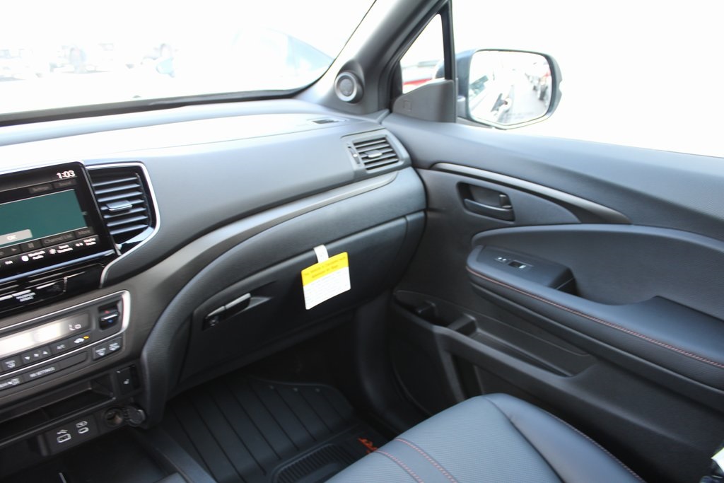 2026 Honda Ridgeline TrailSport Image 17 of 49