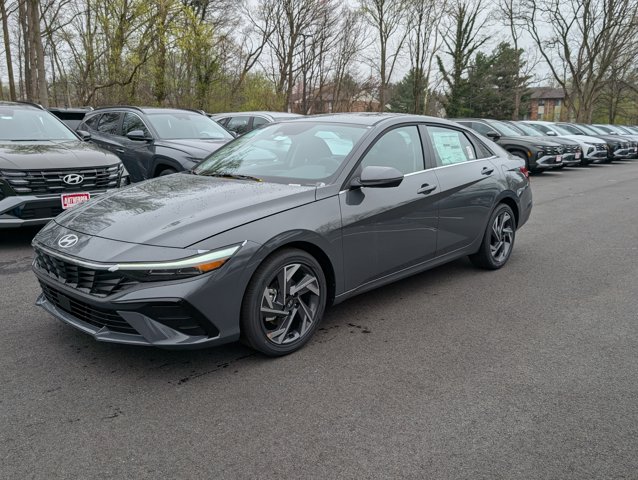 2026 Hyundai Elantra Limited Image 1 of 28