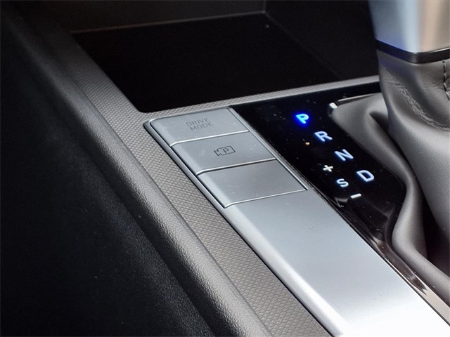 2026 Hyundai Elantra SE Image 20 of 23