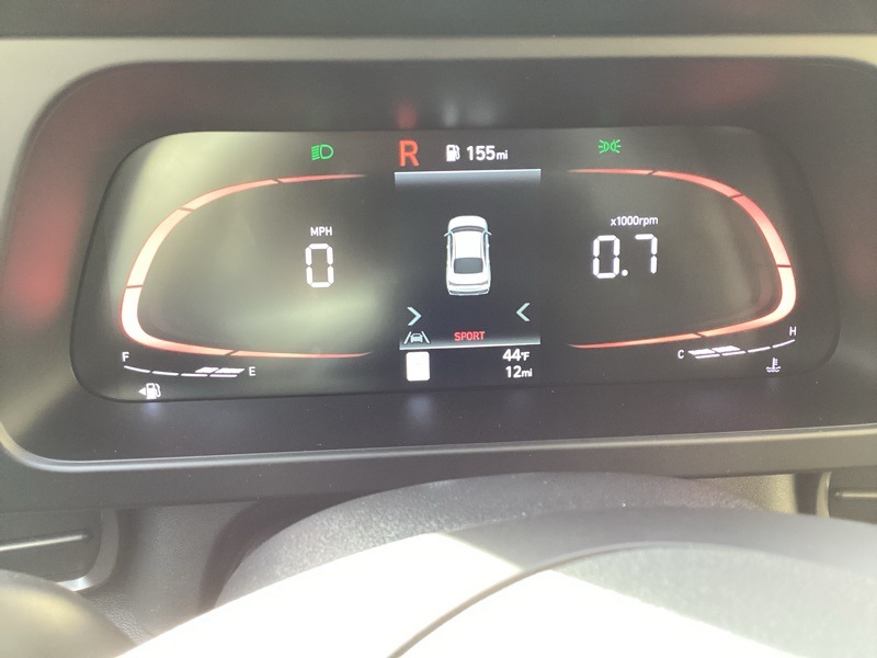 2026 Hyundai Elantra SEL Sport Image 20 of 29