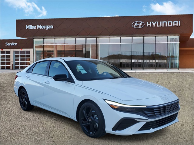 2026 Hyundai Elantra SEL Sport Image 3 of 18