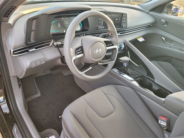 2026 Hyundai Elantra Hybrid Blue Image 11 of 22