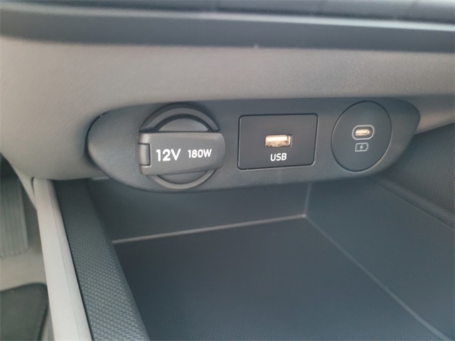 2026 Hyundai Elantra Hybrid Blue Image 21 of 22