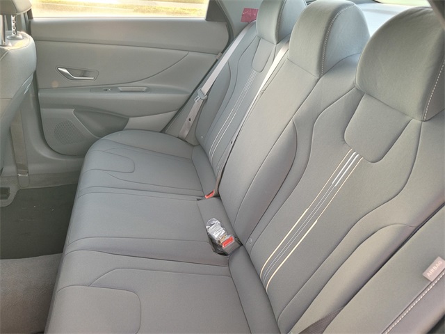 2026 Hyundai Elantra Hybrid Blue Image 10 of 22