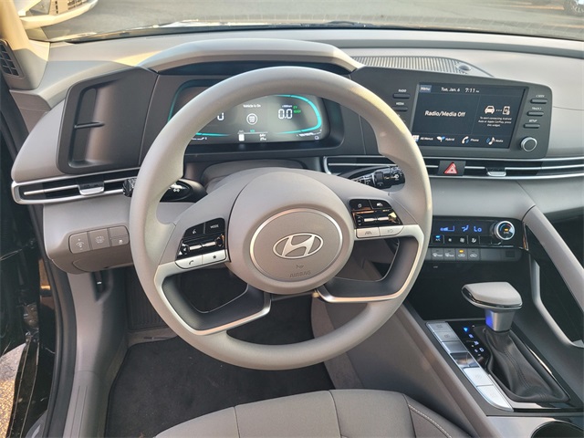 2026 Hyundai Elantra Hybrid Blue Image 12 of 22