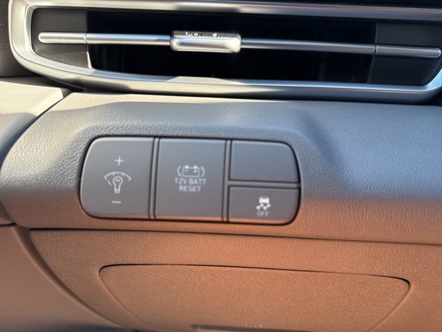 2026 Hyundai Elantra Hybrid Blue Image 23 of 31