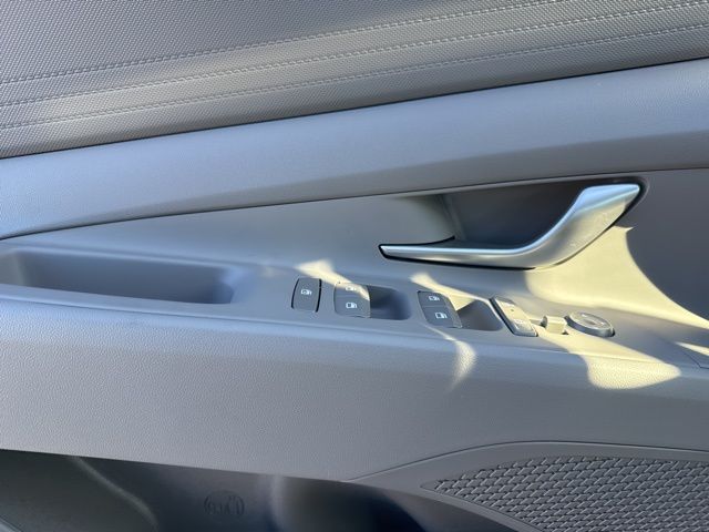 2026 Hyundai Elantra Hybrid Blue Image 28 of 31