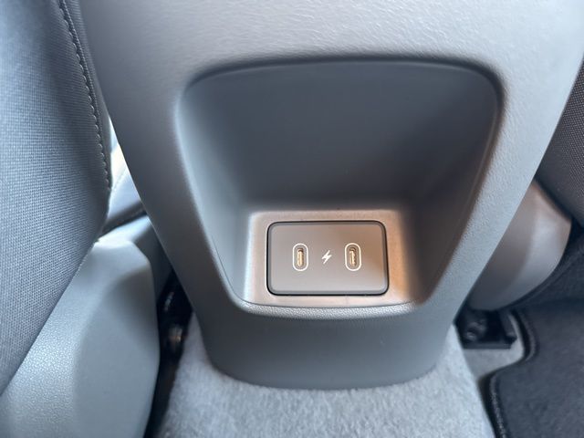 2026 Hyundai Elantra Hybrid Blue Image 24 of 31