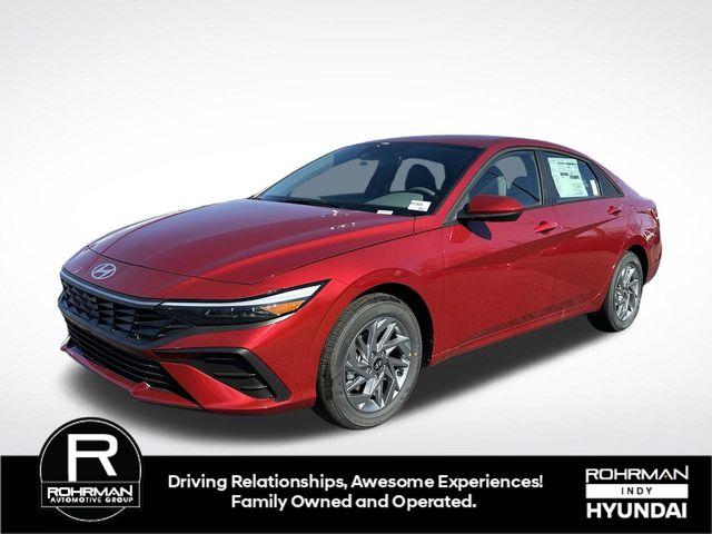 2026 Hyundai Elantra Hybrid Blue Image 3 of 43