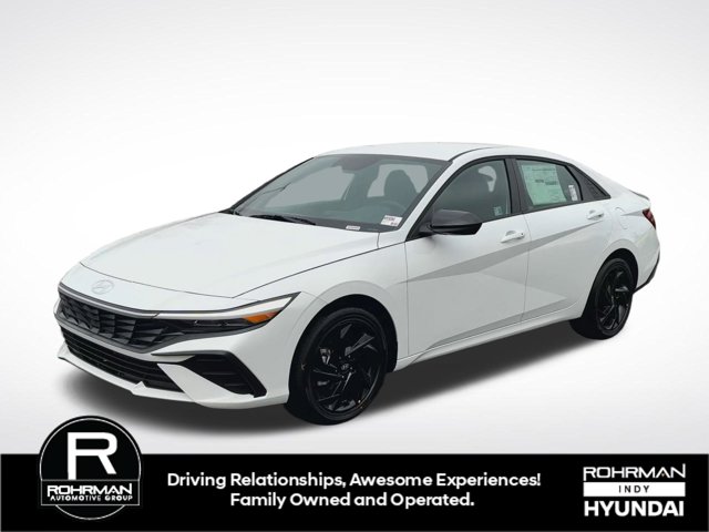 2026 Hyundai Elantra Hybrid SEL Sport Image 2 of 43