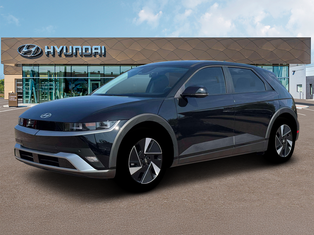 2026 Hyundai IONIQ 5 SE Image 2 of 19